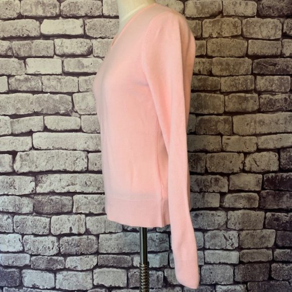 Croft & Barrow Pink V-Neck Sweater Size M - Picture 4 of 9